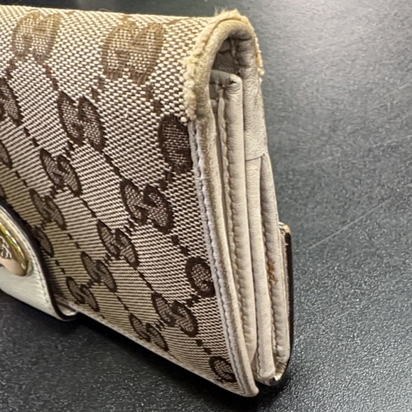 Gucci Monogram Heart Continental Wallet -GUC - Picture 9 of 10